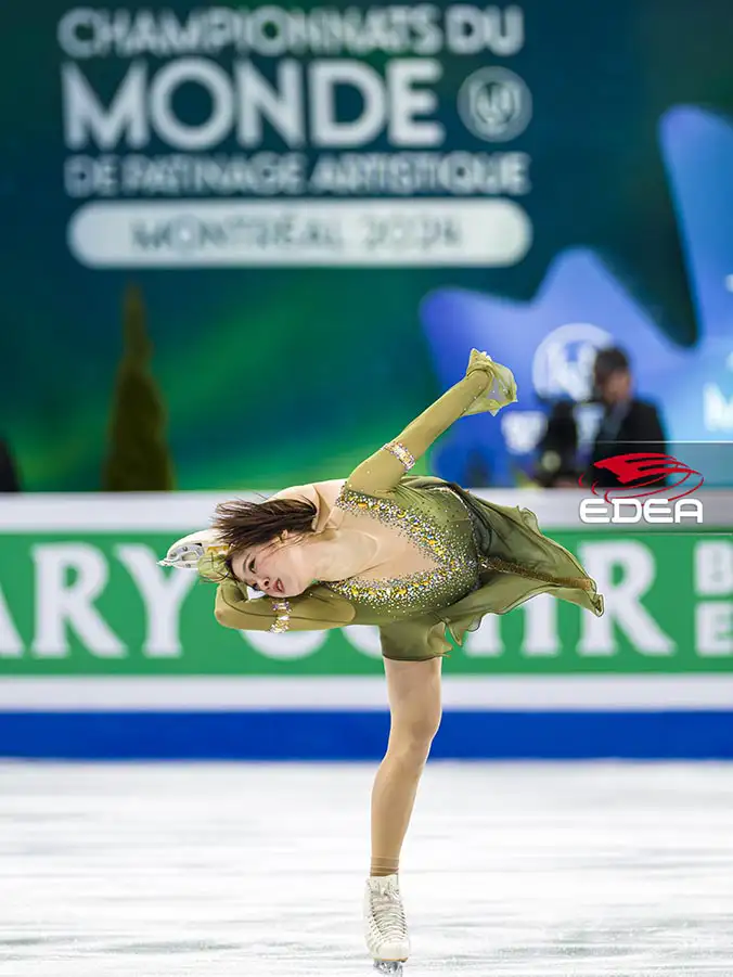 Ice Gallery Skates U.S.